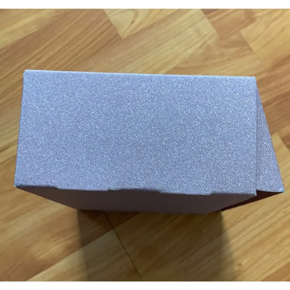 Loving‎ Tan empty glittery box